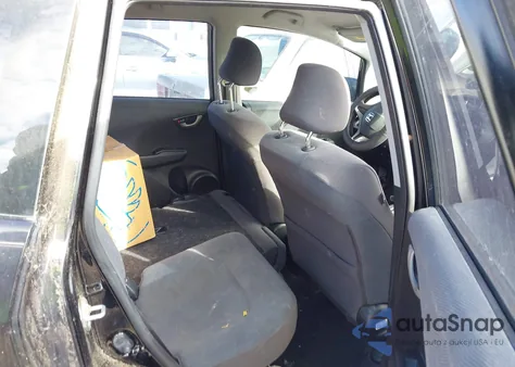 2010 Honda Fit z USA, uszkodzony, nr VIN JHMGE8H29AS010812